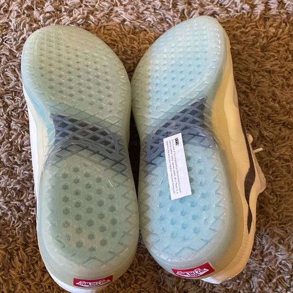 Vans custom shoe - Picture 6 of 6